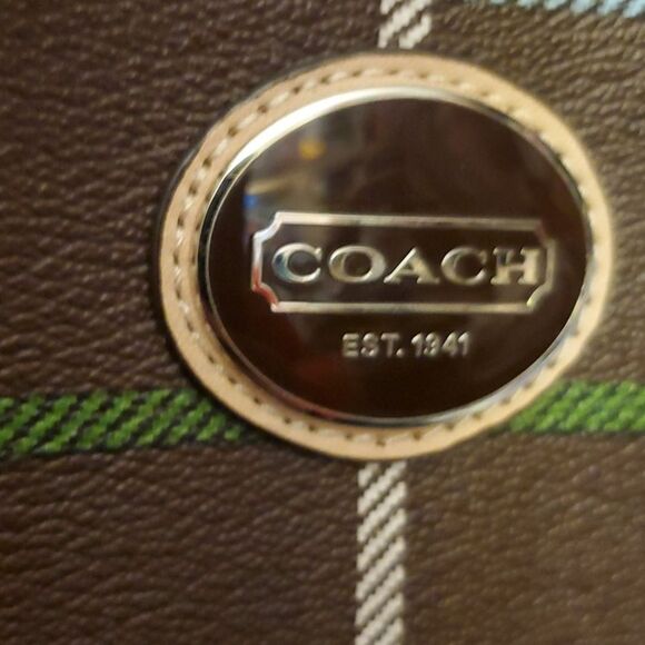 Coach Shoulder Bag - Picture 2 of 8